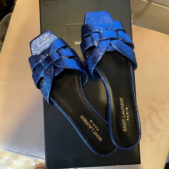 Saint Laurent Shoes - 💙 Saint Laurent sandals. Size 37.5.